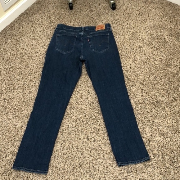 Levi’s Classic Straight Leg Jeans Size 6 Dark Blue High Waist - Picture 3 of 9
